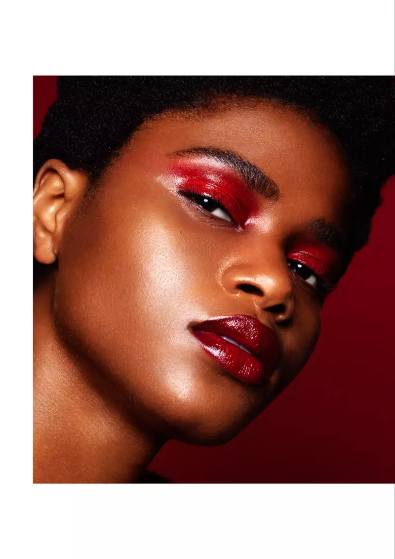 Imade Ogbewi Wears Red-Hot Beauty hľadá AI Creative