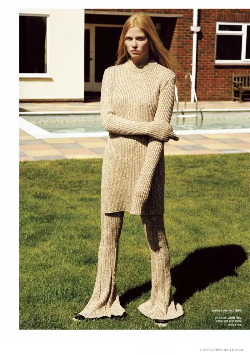 lara-stone-knitwear-look04