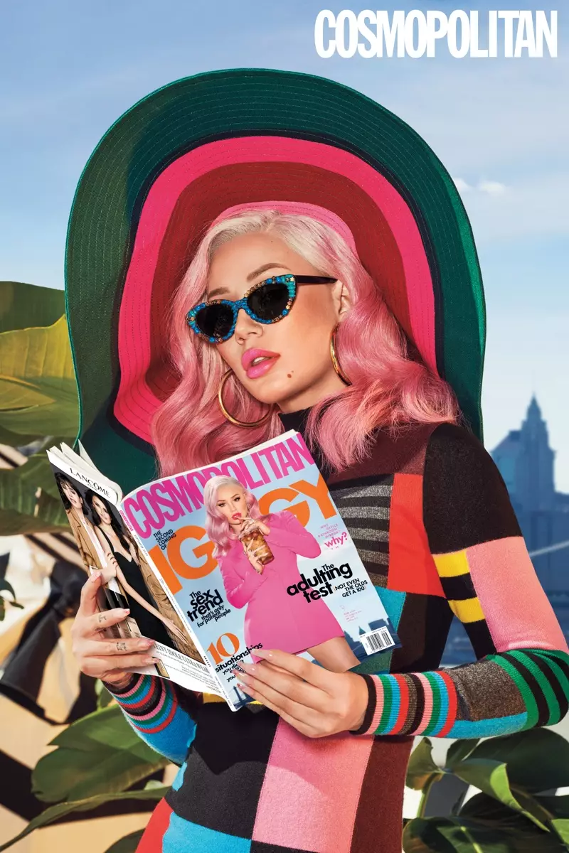 Η ράπερ Iggy Azalea ποζάρει για το Cosmopolitan