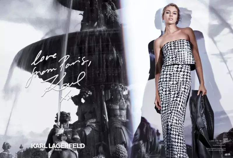 Stella Maxwell bergambar dalam pakaian cetakan houndstooth untuk kempen musim luruh musim sejuk Karl Lagerfeld 2017