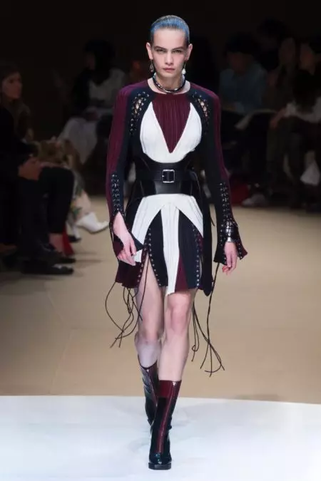 Alexander McQueen fremhever naturlige motiver for høsten 2018