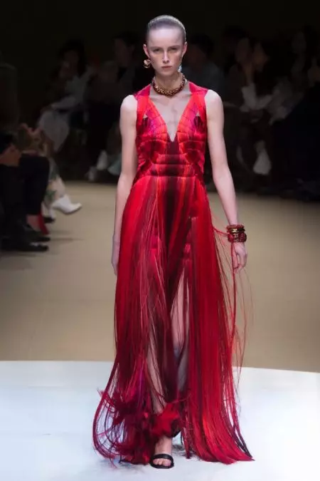 Alexander McQueen poudarja naravne motive za jesen 2018