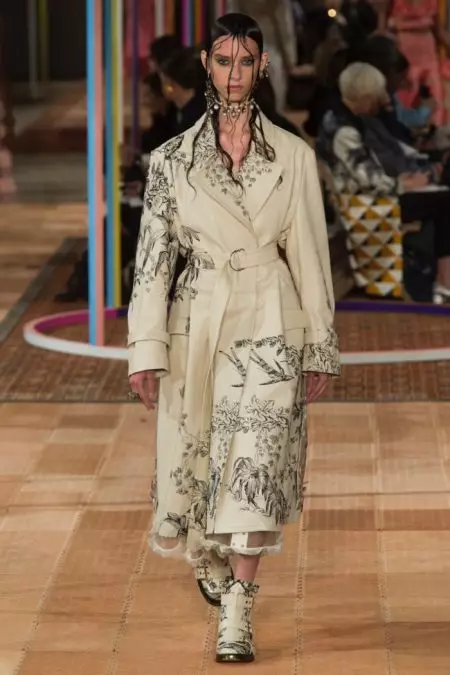 Alexander McQueen Anoita Deconstructed Style yeChirimo 2018