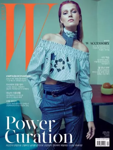 Toni Garrn Nyokot Tren Baju Lalaki di W Korea