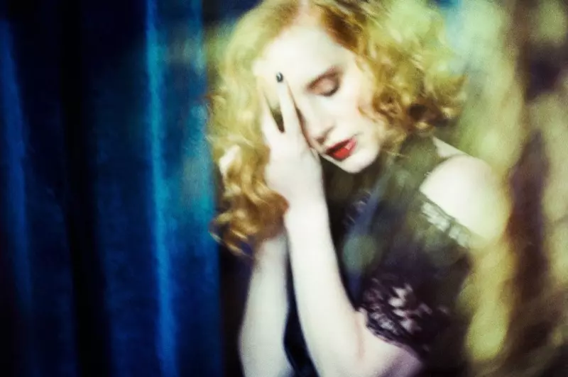 Jessica Chastain Channels Old Hollywood Glamour ee Flaunt