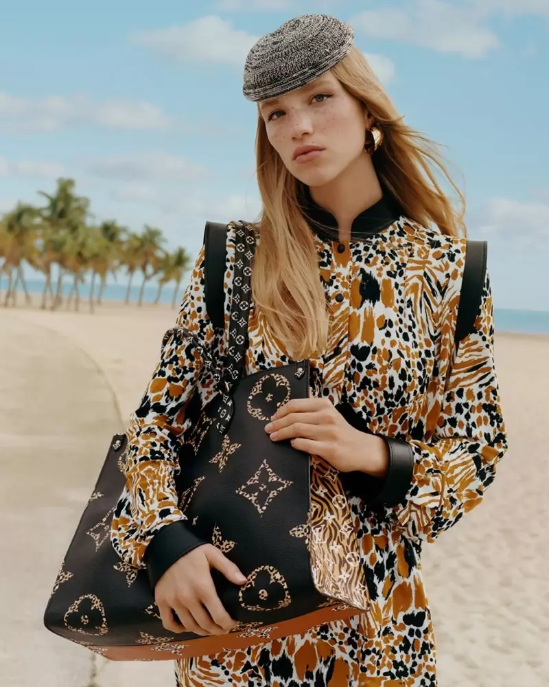 Louis Vuitton Onthego tote bag gikan sa koleksyon sa Monogram Jungle