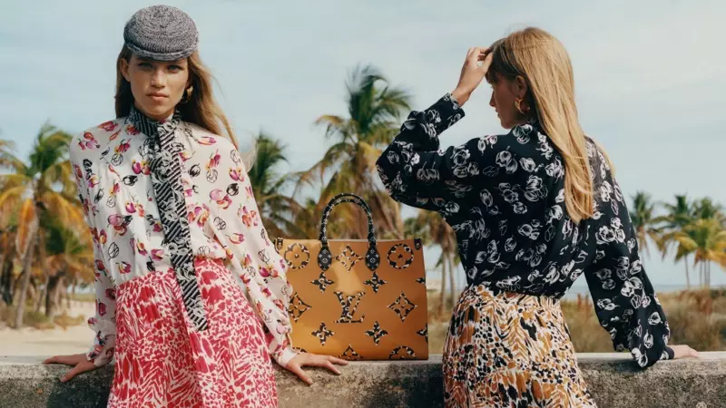 Rebecca Leigh Longendyke และ Klara Kristin ขึ้นหน้าแคมเปญ Louis Vuitton Monogram Jungle