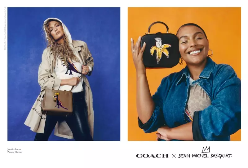 Jennifer Lopez dan Paloma Elsesser berpose untuk kampanye Coach x Jean-Michel Basquiat.