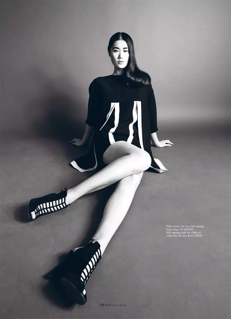 Xiao Wei Sports Spring Looks for Elle Vietnam Abril 2013 por Riccardo Vimercati