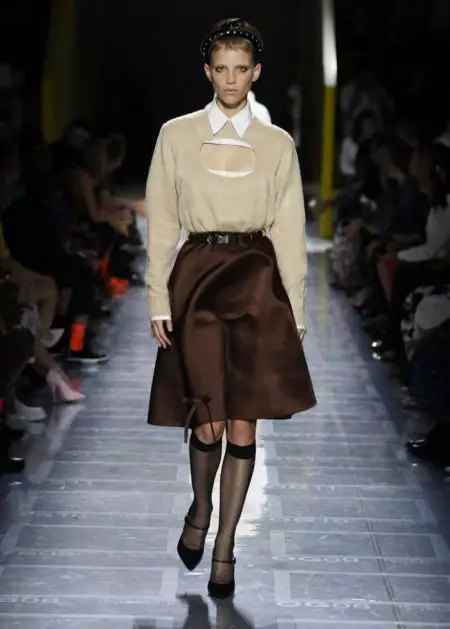 Prada toob 2019. aasta kevadesse retrokujundid