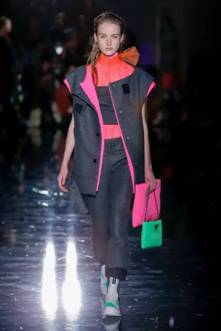 Prada manazava ny alina amin'ny fararano 2018