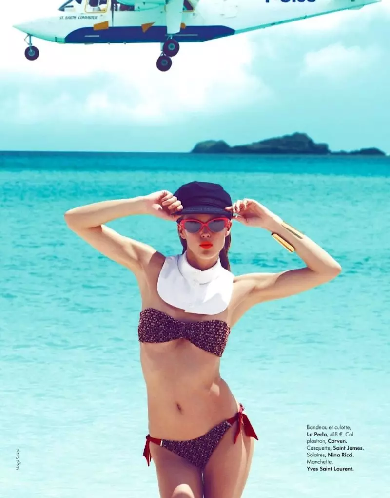 Shannan Click Hits the Beach fir dem Nagi Sakai sengem Elle France Shoot