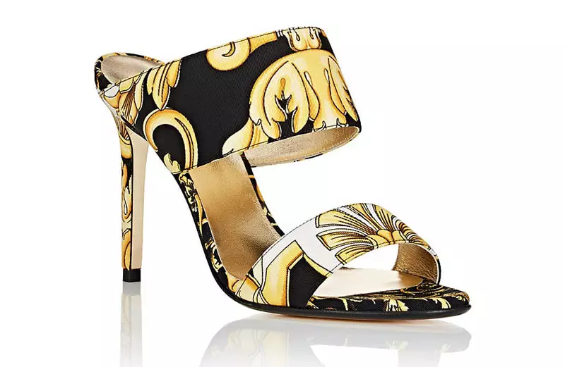 Mules de falla con estampado Baroque de Versace $795