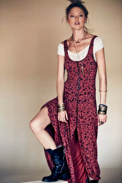 O Lookbook de 'Xometría Sagrada' da xente gratuíta protagoniza Martha Hunt