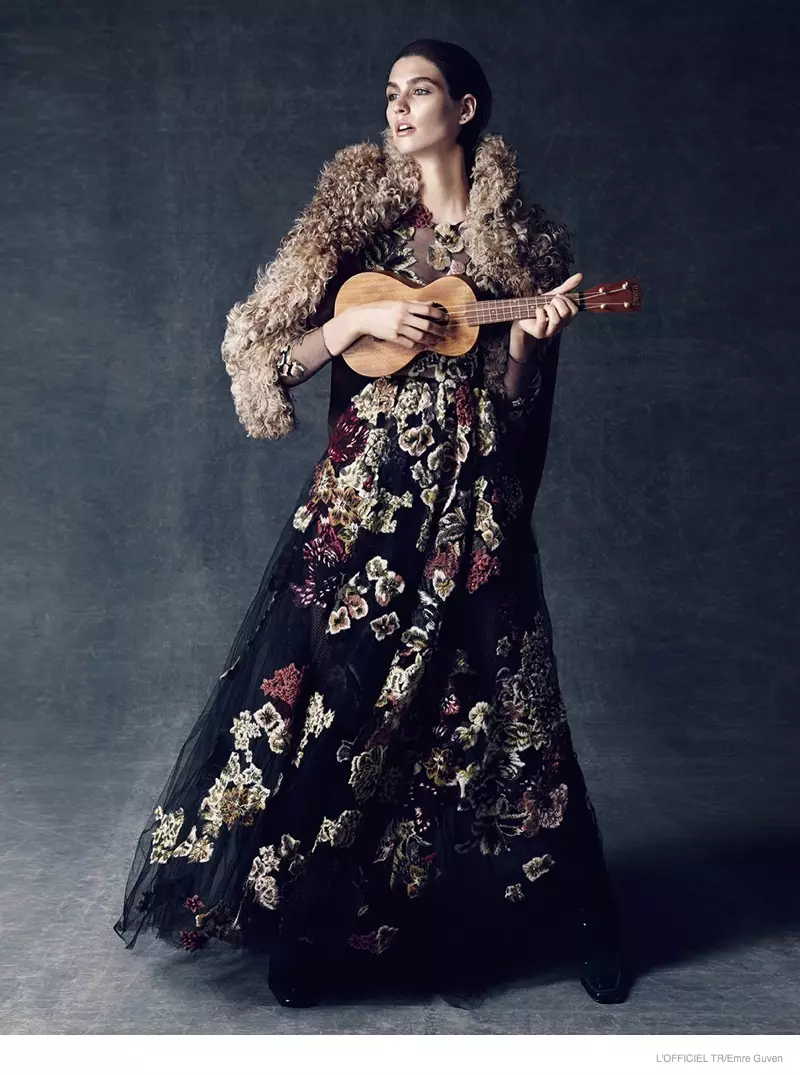 Manon Leloup Enchants a L'Officiel Turkiyya na Emre Guven