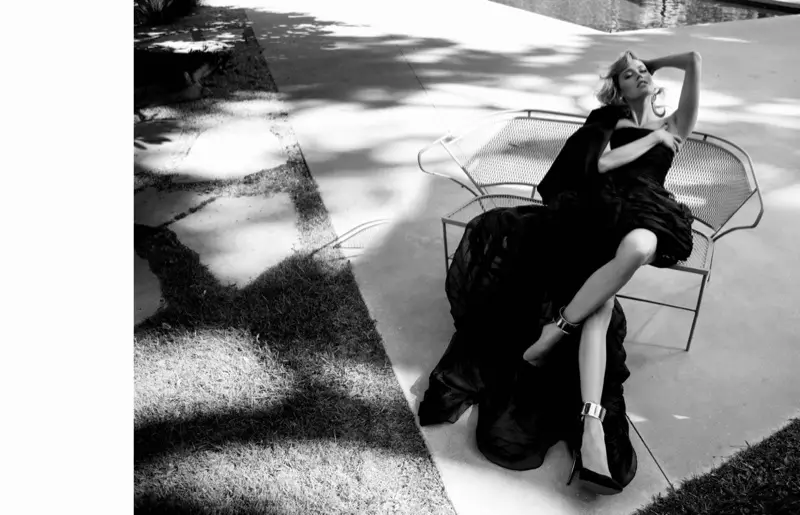 Estella Warren pozira za Mehmeta Erzincana v L'Officiel Turkey Shoot