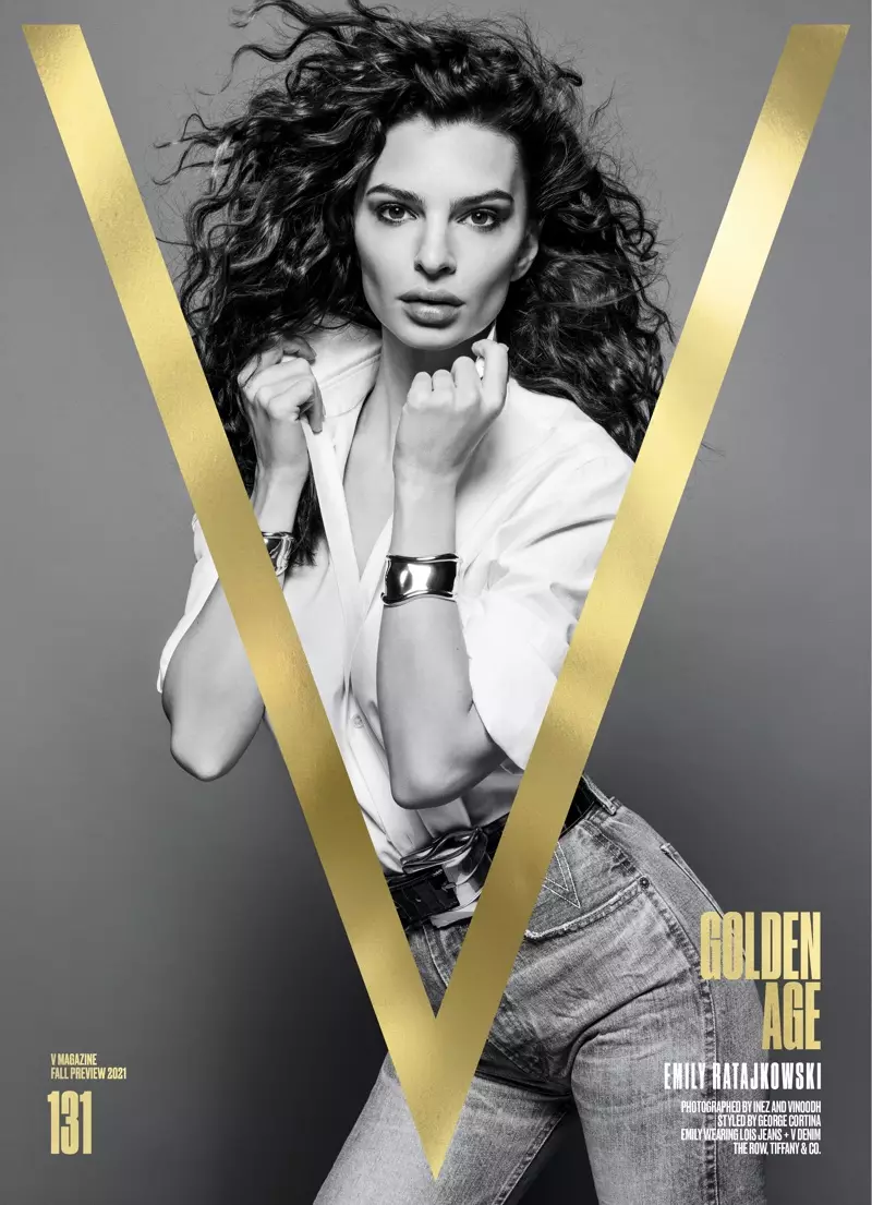 Emily Ratajkowski op V Magazine #131 Pre-Fall 2021 Cover.