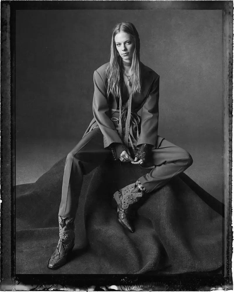 Lexi Boling nyota katika kampeni ya Zara majira ya masika-majira ya joto 2020