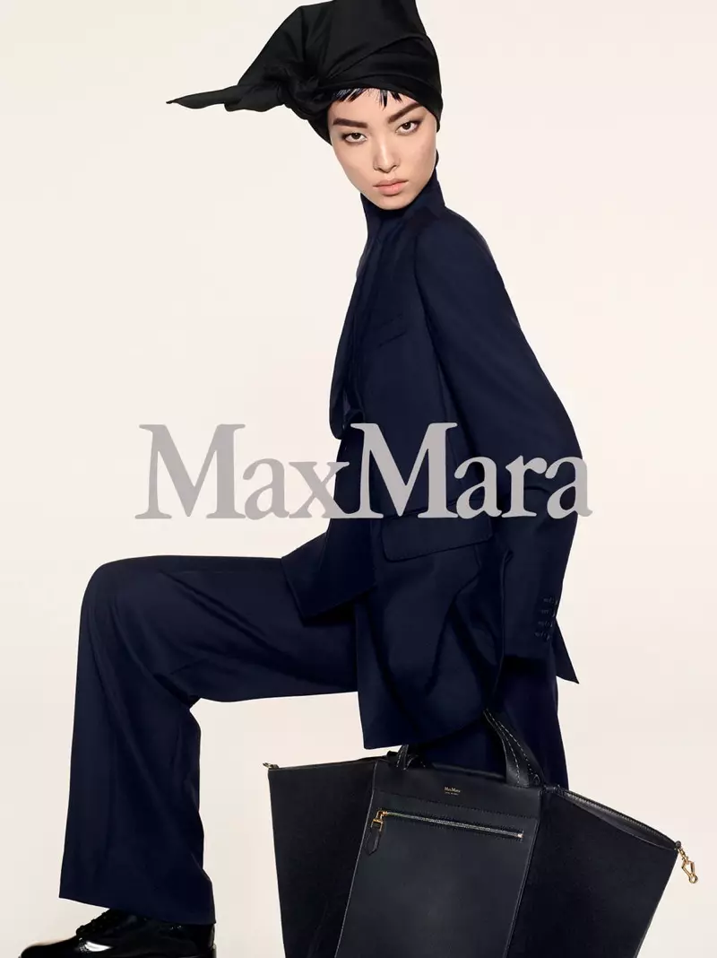 Фей Фей Сун стала лицом предосенней кампании Max Mara 2018.