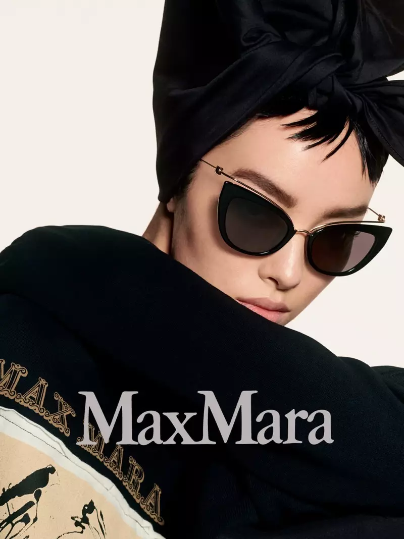 Max Mara 专注于 2018 早秋广告系列的太阳镜