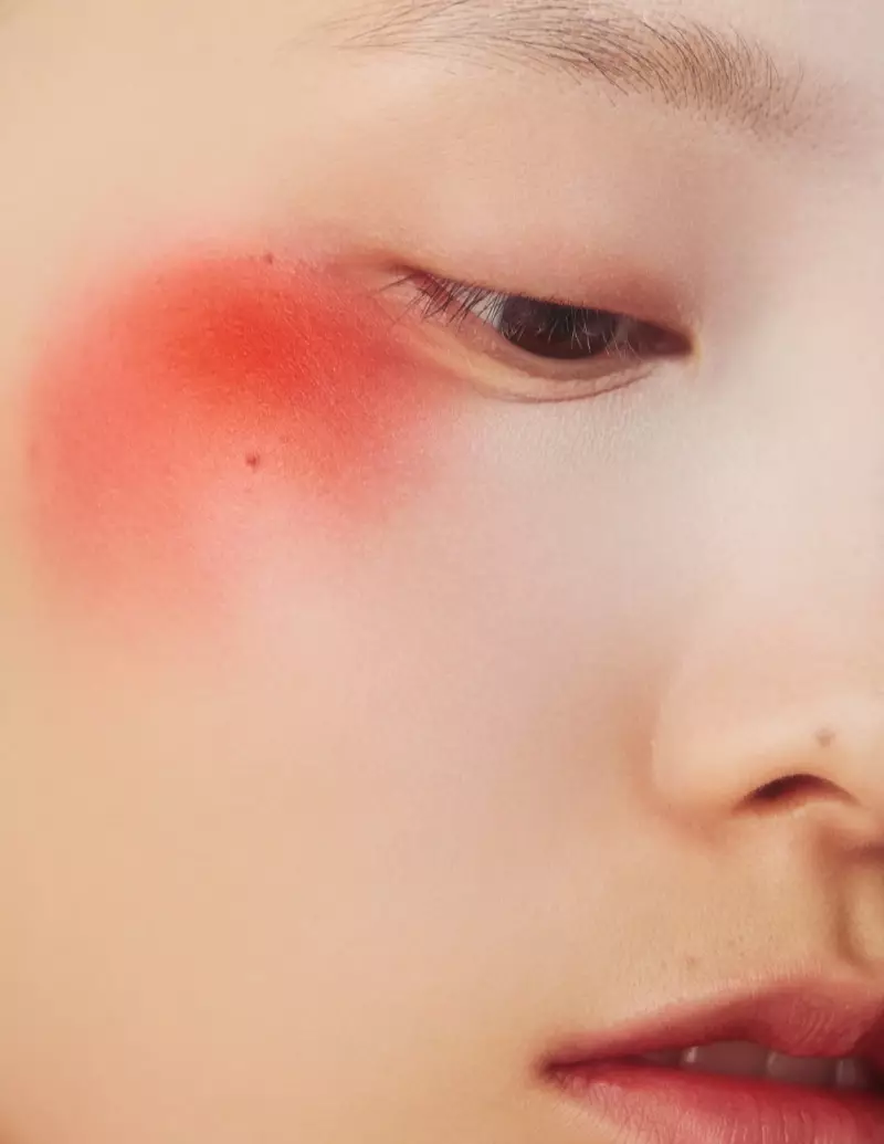 Chunjie Liu i Liu Huan porten una bellesa espectacular per a Harper's Bazaar Xina