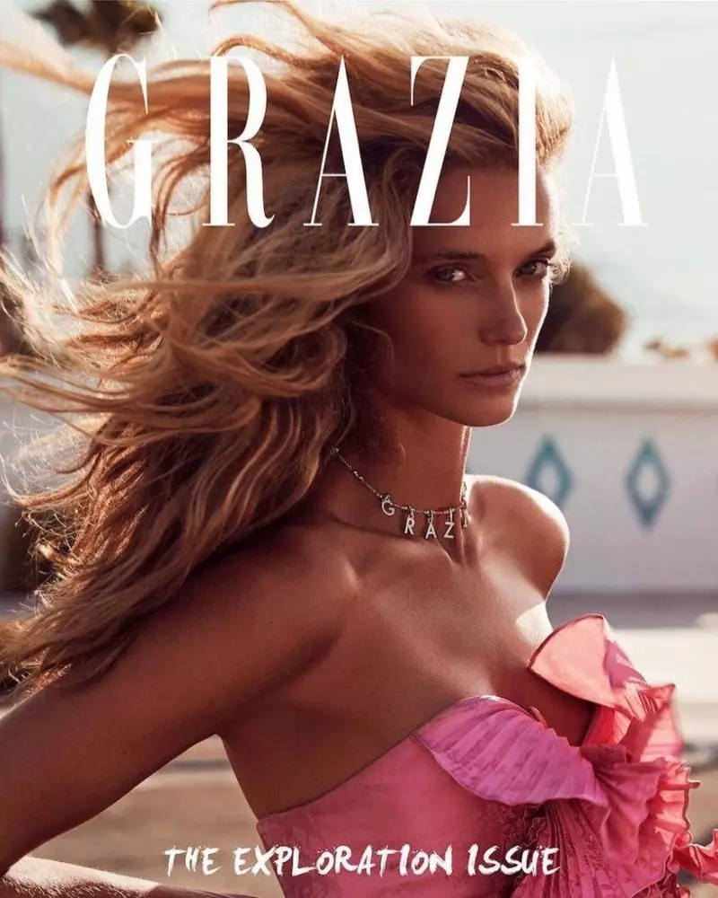 Kate Bock profite du soleil à Palm Springs pour Grazia Australia