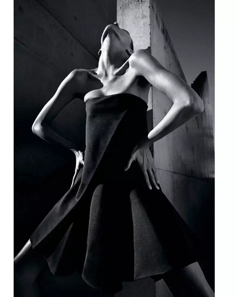 Anja Rubik Models Sleek Looks for T Magazine Spring 2013 od Mario Sorrenti