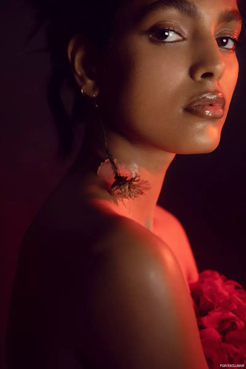Vestido vermello Ambika Lal. Foto: Kay Sukumar