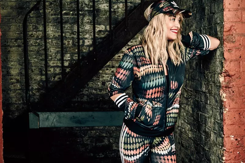 Rita Ora x adidas Originals Sanatsal Işık Mağazası