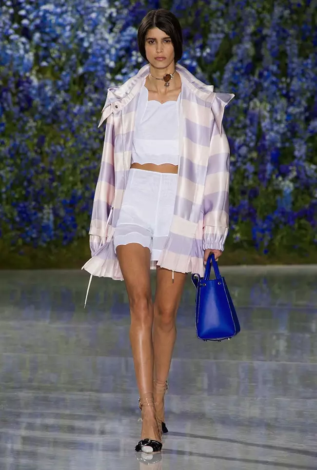 Un look della collezione primavera 2016 di Dior