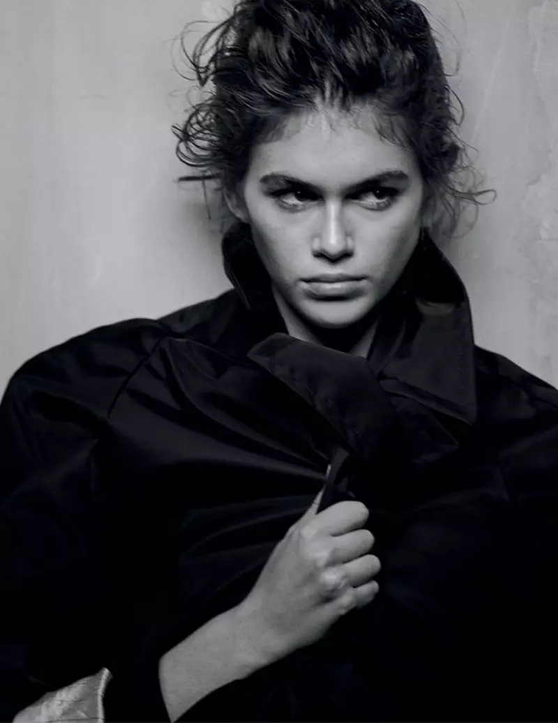 Kaia Gerber modeluje jarné štýly Prady pre časopis Interview