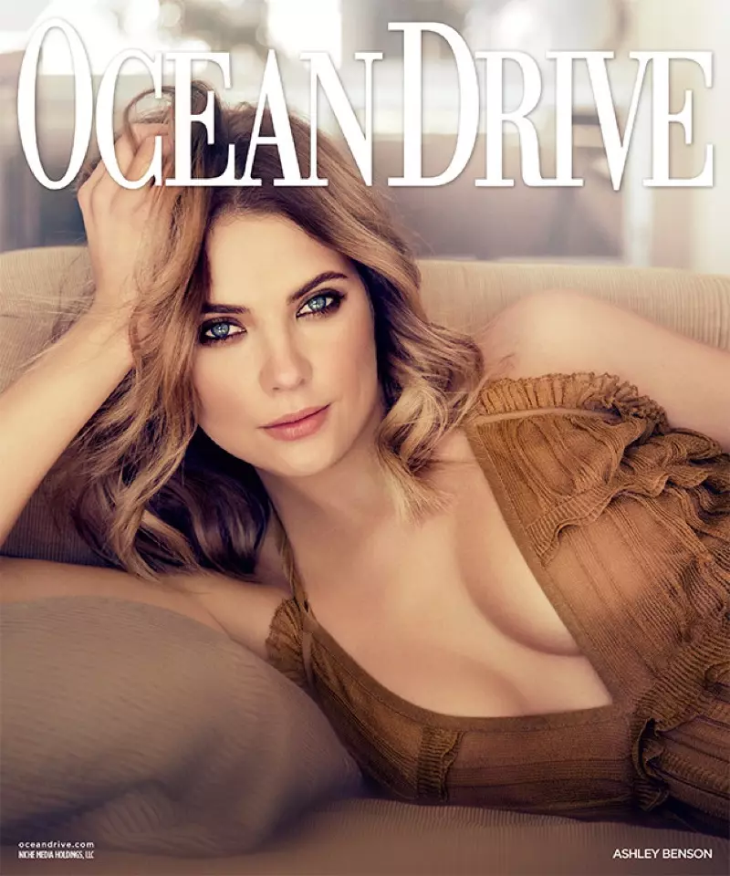 Ashley Benson sur la couverture d'Ocean Drive janvier 2016