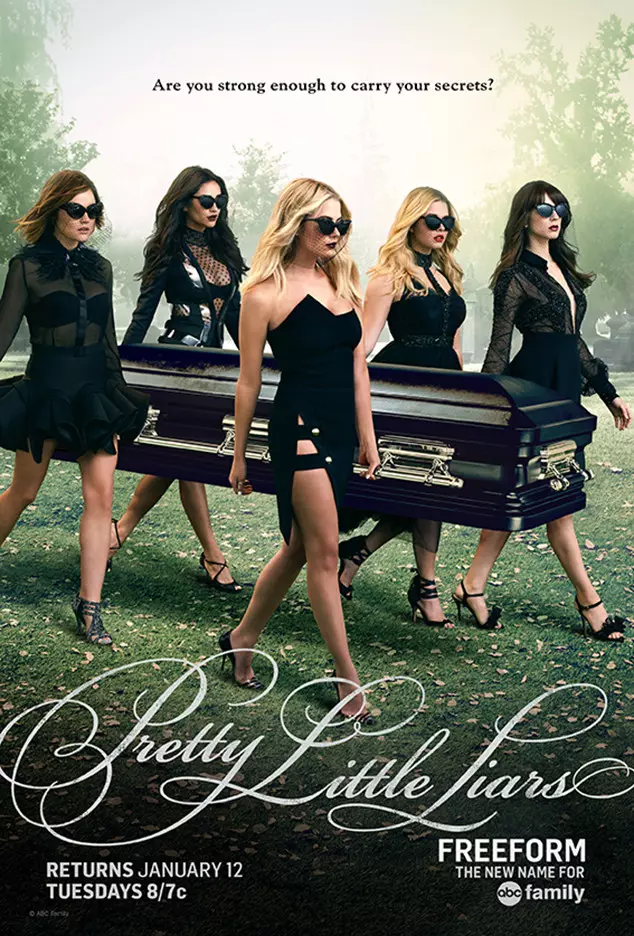 Pretty Little Liars elenco da tempada 6 no novo póster