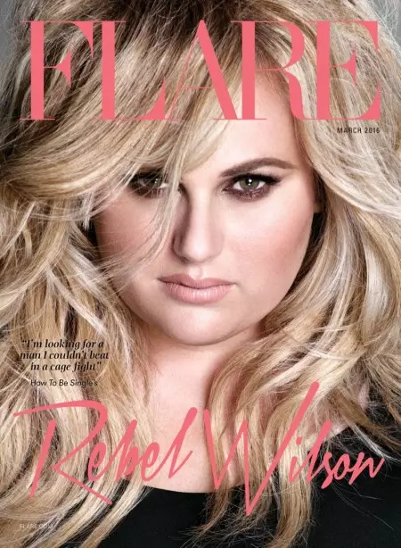 Rebel Wilson får Glam for FLARE, Talks Her Age Scandal