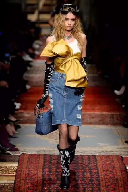 Moschino Outono 2016 | Semana da moda de Milán