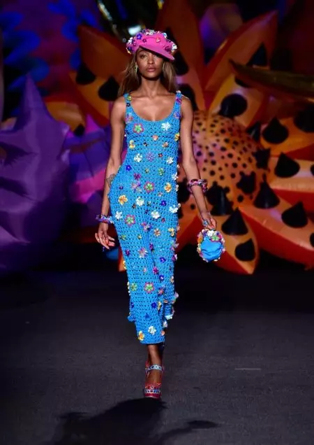 Moschino Miadto sa Psychedelic alang sa Resort 2017 Show sa LA