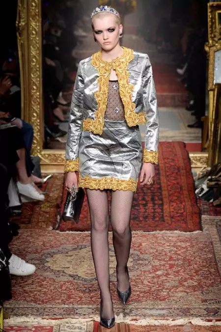 Musim Gugur Moschino 2016 | Minggu Fesyen Milan