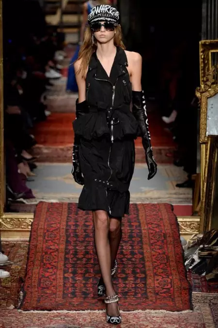 Fararano Moschino 2016 | Milan Fashion Week