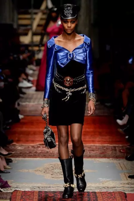 Moschino ฤดูใบไม้ร่วง 2016 | มิลานแฟชั่นวีค