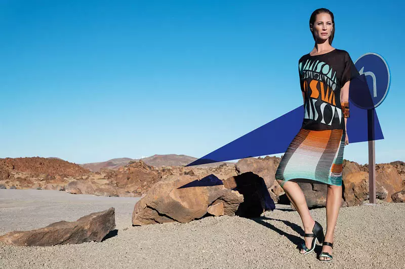 Christy Turlington igra v kampanji Missoni pomlad/poletje 2014