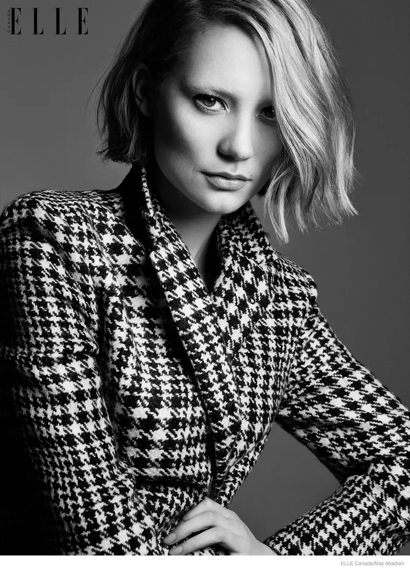 Mia-Wasikowska-2014-Suratlar-täzelendi02