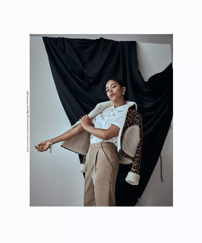 Jisu, Sinead & Erica Nganggo Koleksi Autumn kanggo Kemewahan Modern