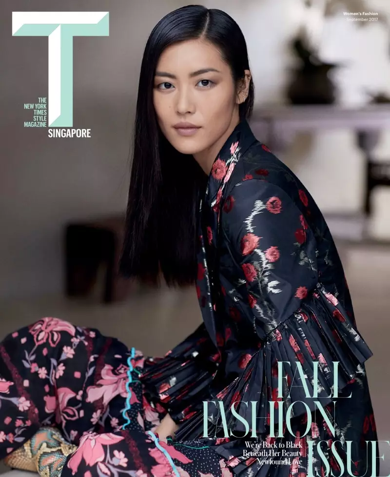 Liu Wen faðmar sléttan og nútímalegan stíl fyrir T Magazine Singapore