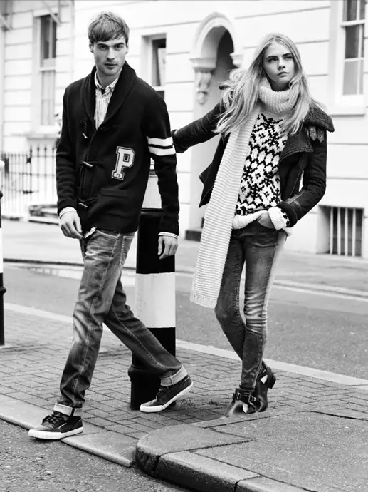 Cara Delevingne, Pepe Jeans Fall 2013 캠페인을 위해 캐주얼하게 입다