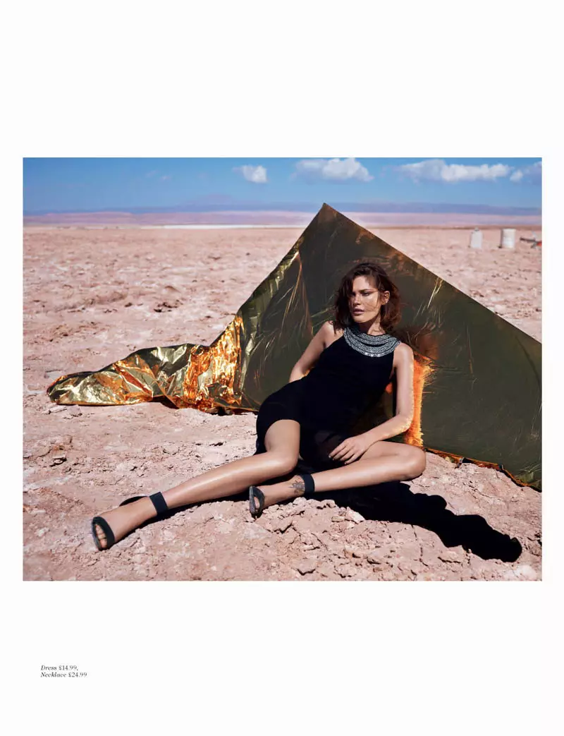 Catherine McNeil Ta Yi Tafiya Mai Kyau' don H&M Mujallar Summer 2013