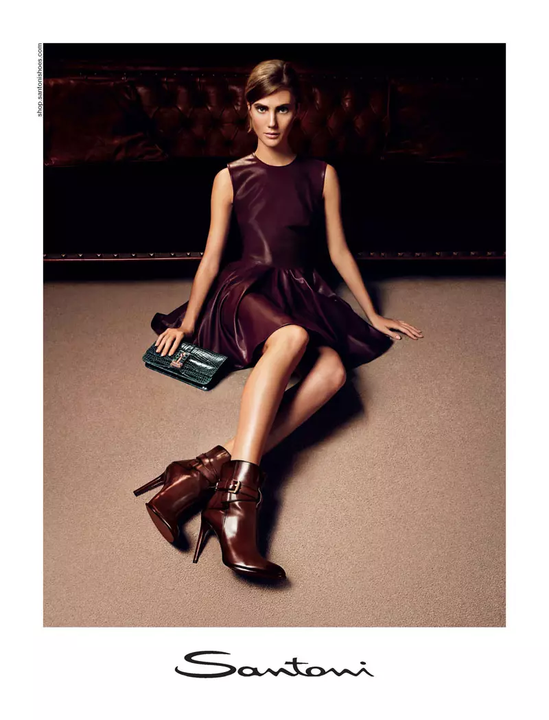 Lindsay Lullman s'assoit pour la campagne automne 2013 de Santoni