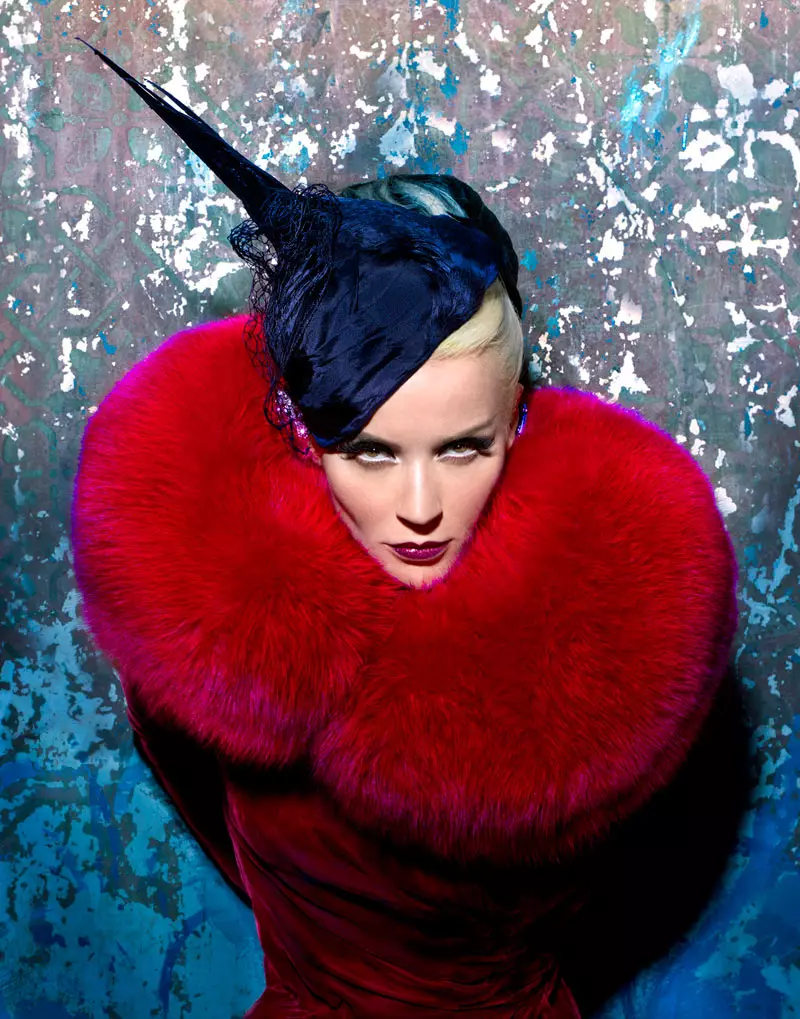 Daphne Guinness di Markus + Indrani per Muse Magazine