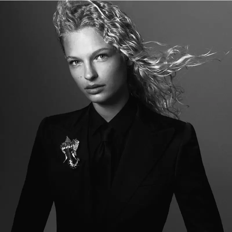 Frederikke Sofie ina réalta san fheachtas #KnotOnMyPlanet Tiffany & Co