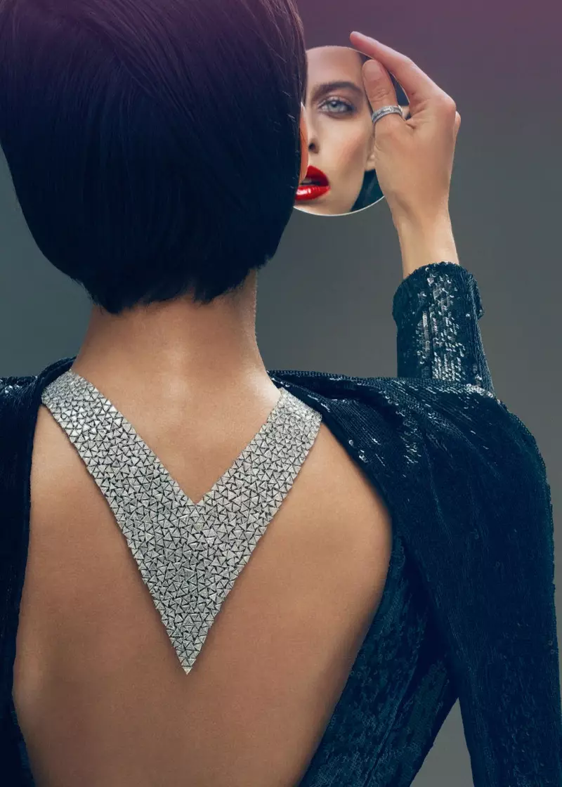 Margot Davy Sparkles in High Jewelry para sa SCMP Style