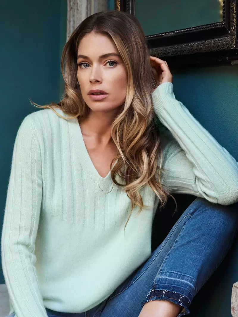 Пӯшидани либоси трикотажӣ, моделҳои Doutzen Kroes маъракаи такрории Cashmere баҳор-тобистони соли 2020